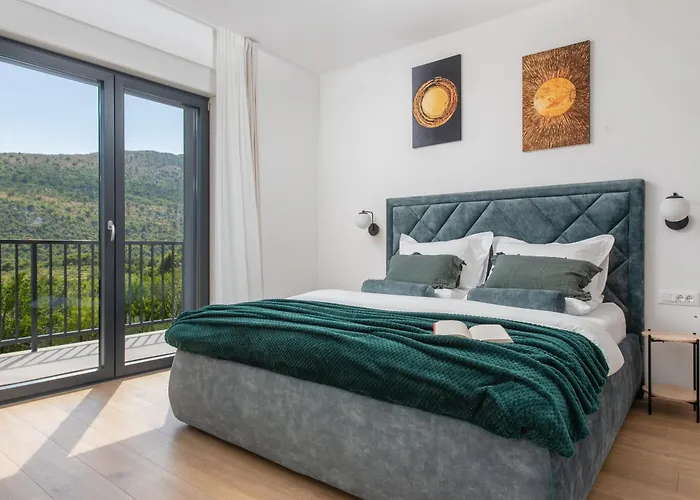 فيلة Nacle With Heated Pool And Large Playground Near Omis And Split *