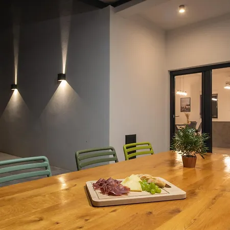 Villa New! Modern Nacle With Heated Pool
